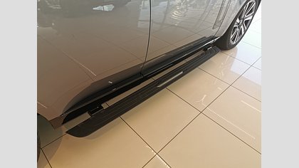 Range Rover 19