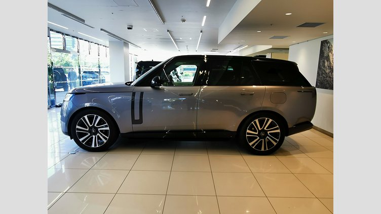 2024 認定中古車 Land Rover Range Rover Eiger Grey 3.0L　PHEV HSE　P550e　SWB