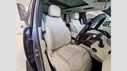 Range Rover 17