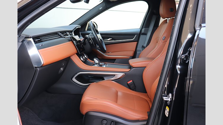 2022 認定中古車 Jaguar F-Pace サントリーニブラック P250 AWD（オートマチック） R-DYNAMIC BLACK