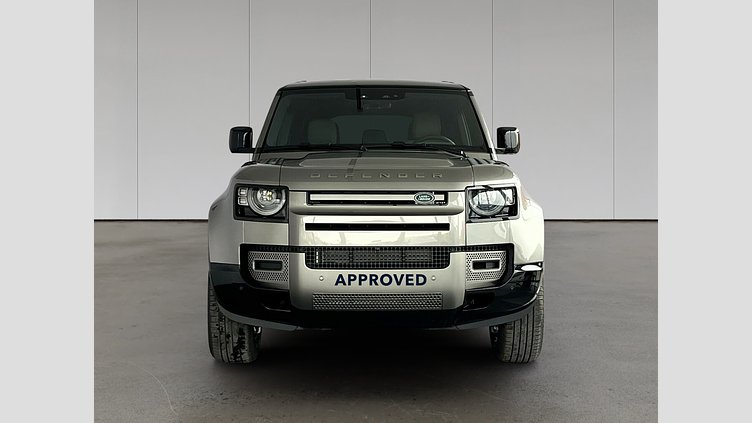 2024 Approved Land Rover Defender 110 Silicon Silver D300 Diesel MHEV X-Dynamic SE