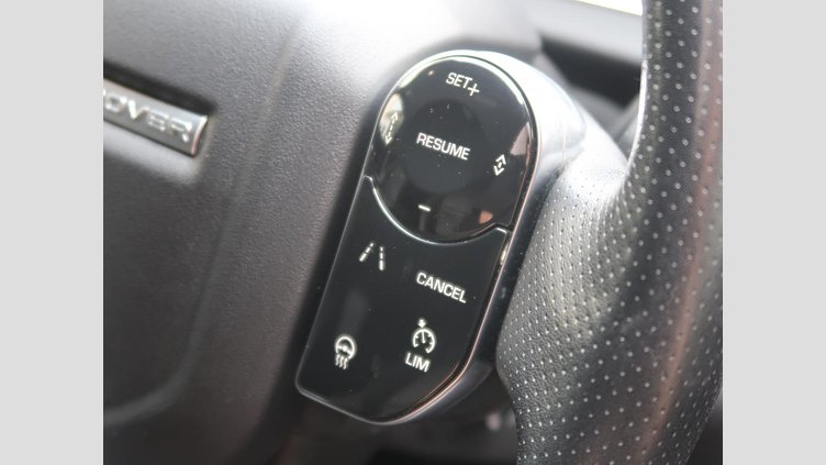 2019 認定中古車 Land Rover Range Rover Evoque フジホワイト D180 R-DYNAMIC S