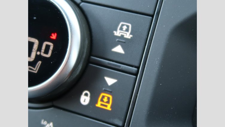 2023 認定中古車 Land Rover Defender 110 サントリーニブラック D300 AWD（AT） X-DYNAMIC HSE