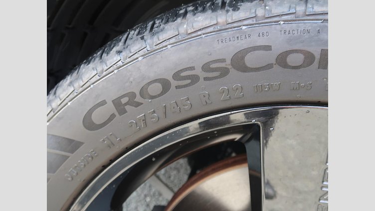 2023 認定中古車 Land Rover Defender 110 サントリーニブラック D300 AWD（AT） X-DYNAMIC HSE