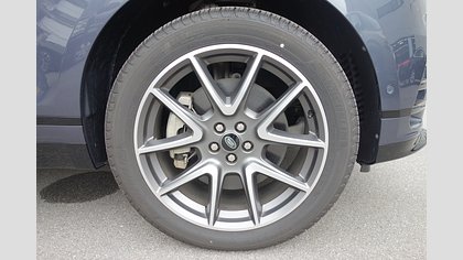 Range Rover Velar 8