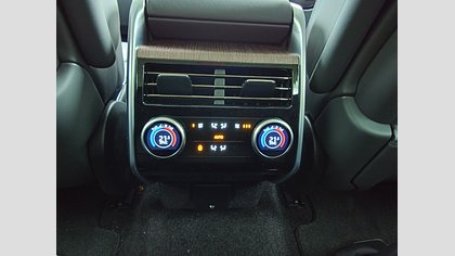 Range Rover 53