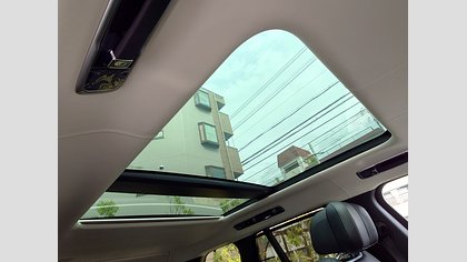 Range Rover 23