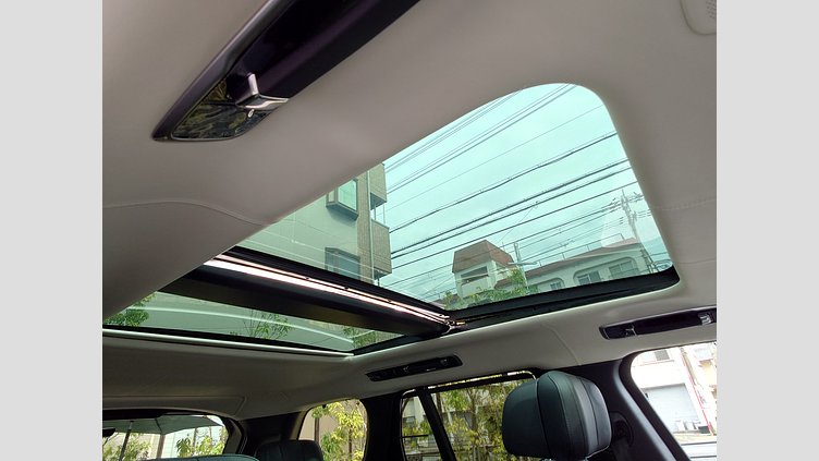 2025 認定中古車 Land Rover Range Rover シャラントグレイ P550 AWD PHEV（AT） スタンダードホイールベース Autobiography