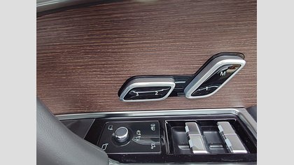 Range Rover 29