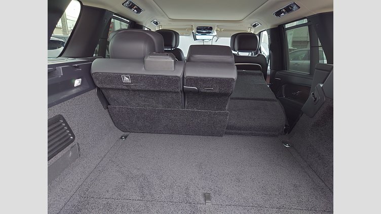 2025 認定中古車 Land Rover Range Rover シャラントグレイ P550 AWD PHEV（AT） スタンダードホイールベース Autobiography