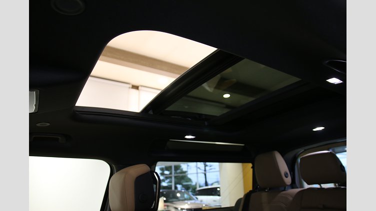 2025 認定中古車 Land Rover Defender 90 サントリーニブラック D350 ディーゼルマイルドハイブリッド X-Dynamic HSE