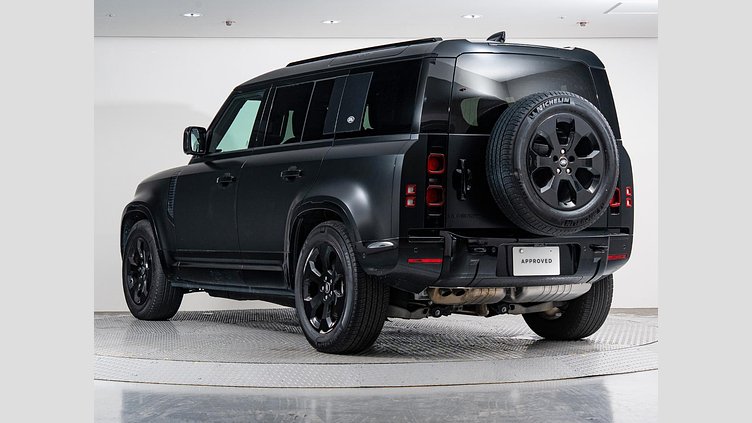 2023 認定中古車 Land Rover Defender 110 サントリーニブラック D300 AWD（AT） X-DYNAMIC HSE