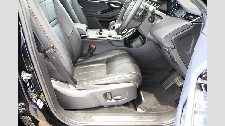 2019 認定中古車 Land Rover Range Rover Evoque サントリーニブラック P250 R-DYNAMIC S
