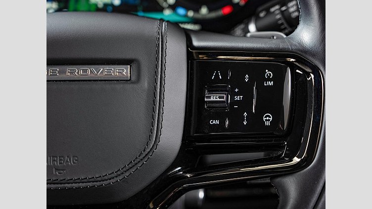2023 認定中古車 Land Rover Range Rover Sport サントリーニブラック 3.0リッター6気筒300PSターボチャージドディーゼルMHEV（オートマチック） DYNAMIC SE