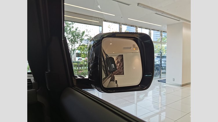 2025 認定中古車 Land Rover Defender 110 サントリーニブラック D350 ディーゼルマイルドハイブリッド X-Dynamic SE