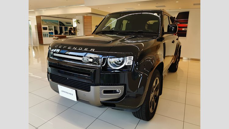 2025 認定中古車 Land Rover Defender 110 サントリーニブラック D350 ディーゼルマイルドハイブリッド X-Dynamic SE