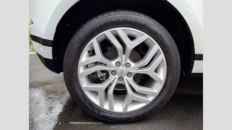 2019 認定中古車 Land Rover Range Rover Evoque フジホワイト P200 S