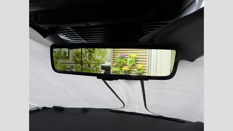2025 認定中古車 Land Rover Range Rover Evoque フジホワイト プラグインハイブリッド（ガソリン） SWB S