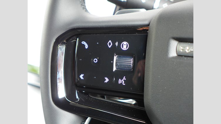 2025 認定中古車 Land Rover Range Rover Evoque フジホワイト プラグインハイブリッド（ガソリン） SWB S