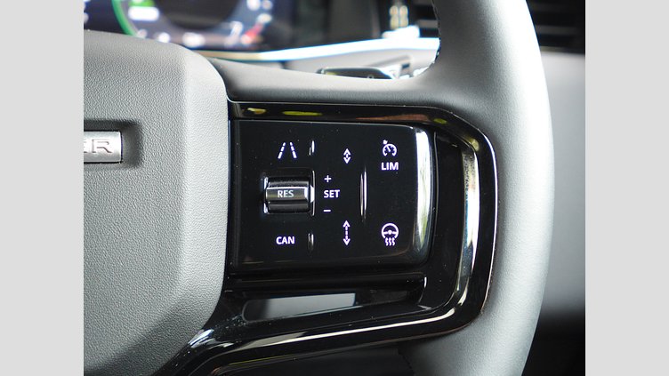2025 認定中古車 Land Rover Range Rover Evoque フジホワイト プラグインハイブリッド（ガソリン） SWB S