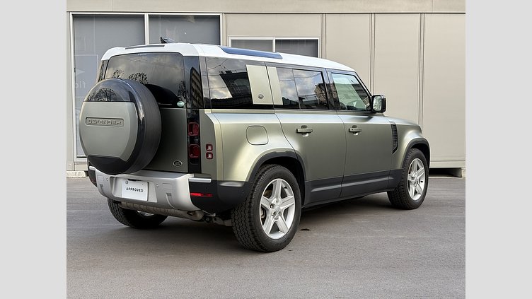 2020 認定中古車 Land Rover Defender 110 Pangea Green 2.0 litre i4P Petrol SE