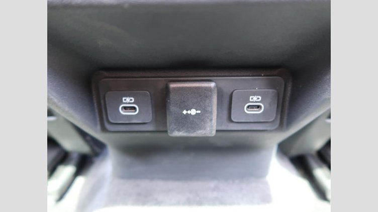 2024 認定中古車 Land Rover Range Rover Evoque フジホワイト プラグインハイブリッド（ガソリン） Standard Wheelbase DYNAMIC HSE