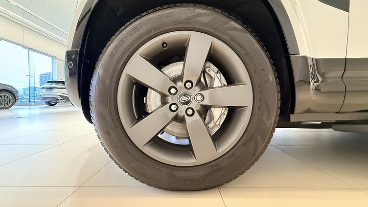 2024 認證中古車 Land Rover Defender 110 Fuji White 3.0 litre i6D​ D300 X-Dynamic HSE