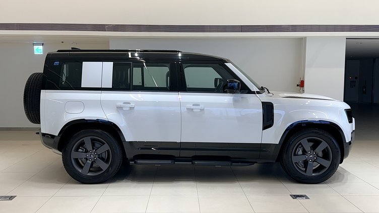 2024 認證中古車 Land Rover Defender 110 Fuji White 3.0 litre i6D​ D300 X-Dynamic HSE