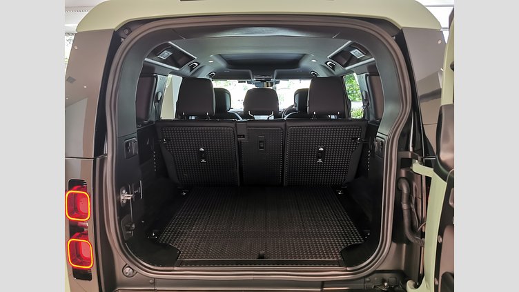 2023 認定中古車 Land Rover Defender 110 グラスミアグリーン D300 AWD（AT） 75TH LIMITED EDITION