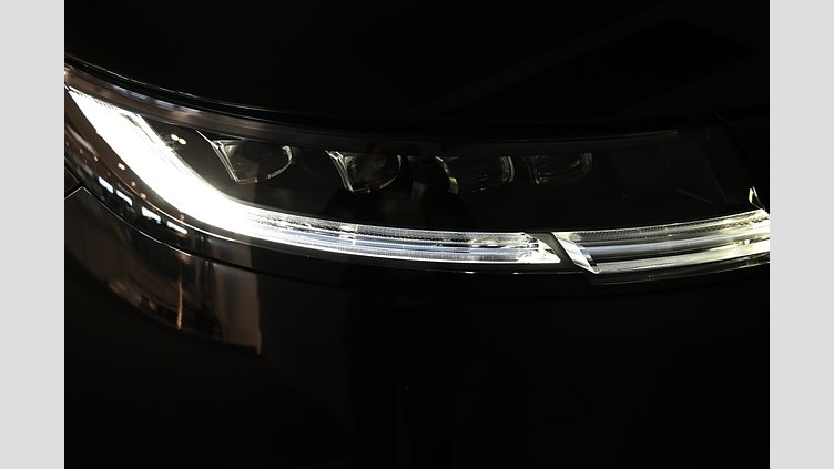 2025 Begagnad Land Rover Range Rover Sport Santorini Black AWD P460e Dynamic HSE