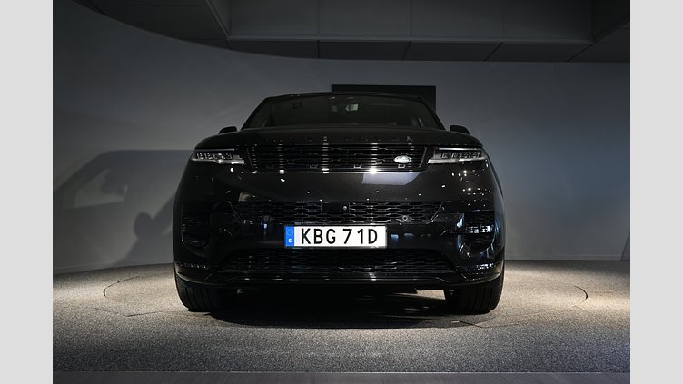 2025 Begagnad Land Rover Range Rover Sport Santorini Black AWD P460e Dynamic HSE