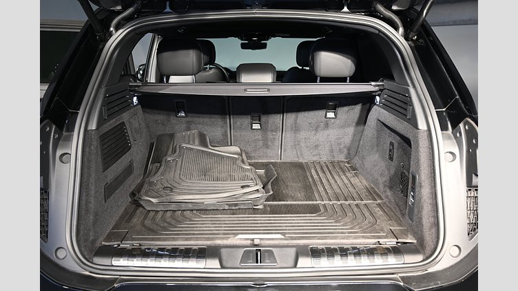 2025 Begagnad Land Rover Range Rover Sport Santorini Black AWD P460e Dynamic HSE