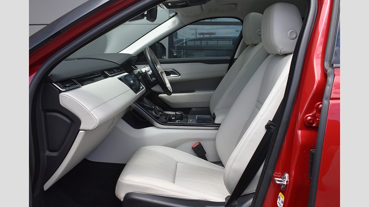 2017 認定中古車 Land Rover Range Rover Velar フィレンツェレッド P250 S