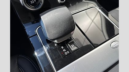 Range Rover Velar 13