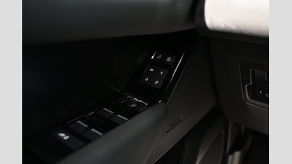 Range Rover Velar 22