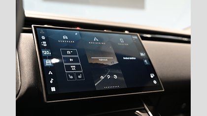 Range Rover Velar 19