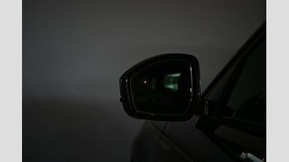 Range Rover Velar 25