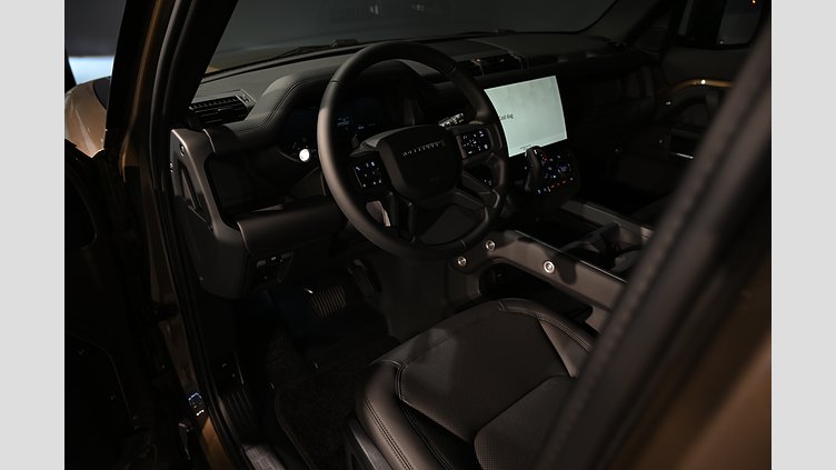 2026 Ny Land Rover Defender 110 Gondwana Stone AWD P300e PHEV X-Dynamic SE