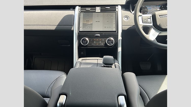2024 認定中古車 Land Rover Discovery サントリーニブラック D350マイルドハイブリッド（ディーゼル） S