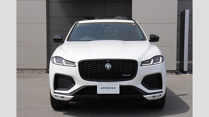 F-Pace 7