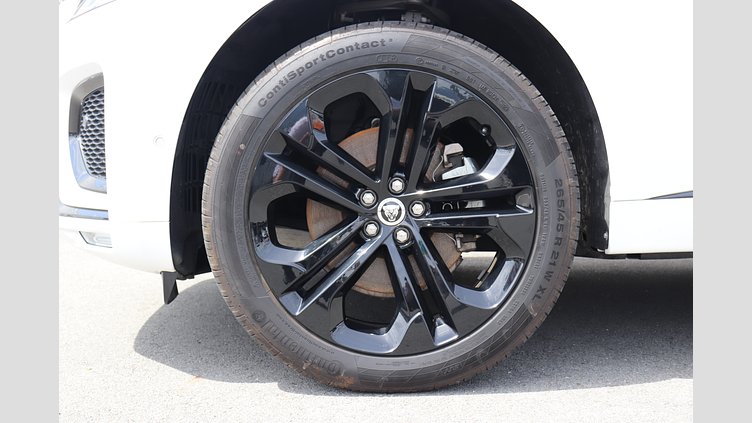 2023 認定中古車 Jaguar F-Pace オストゥーニパールホワイト D204 AWD（オートマチック）MHEV R-DYNAMIC SE