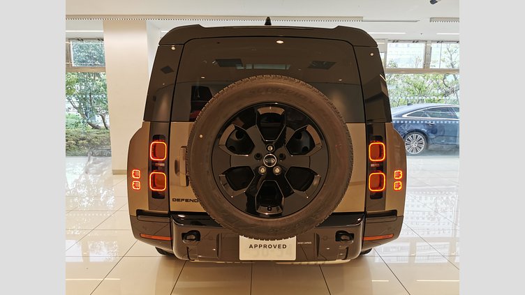 2024 認定中古車 Land Rover Defender 130 ゴンドワナストーン D350 ディーゼルマイルドハイブリッド X-Dynamic SE