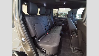 Defender 130 12