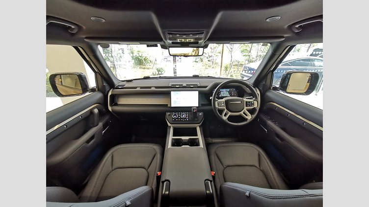 2024 認定中古車 Land Rover Defender 130 ゴンドワナストーン D350 ディーゼルマイルドハイブリッド X-Dynamic SE