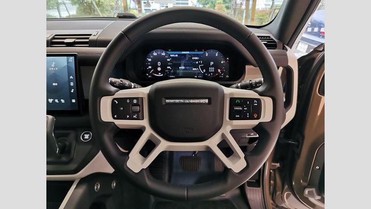 2024 認定中古車 Land Rover Defender 130 ゴンドワナストーン D350 ディーゼルマイルドハイブリッド X-Dynamic SE