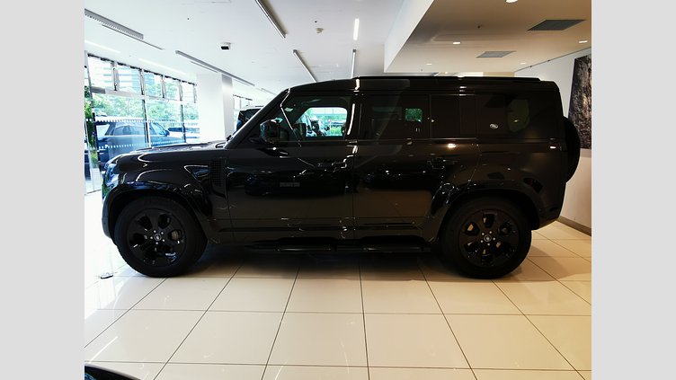 2021 認定中古車 Land Rover Defender 110 サントリーニブラック D300 AWD（AT） X-DYNAMIC SE