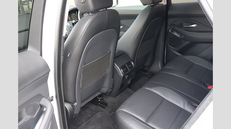 2018 認定中古車 Jaguar E-Pace ユーロン ホワイト P250 オートマチック全輪駆動 S