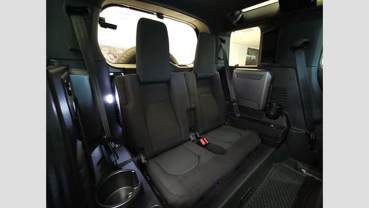 2021 認定中古車 Land Rover Defender 110 サントリーニブラック D300 AWD（AT） X-DYNAMIC SE