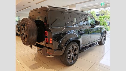 Defender 110 13