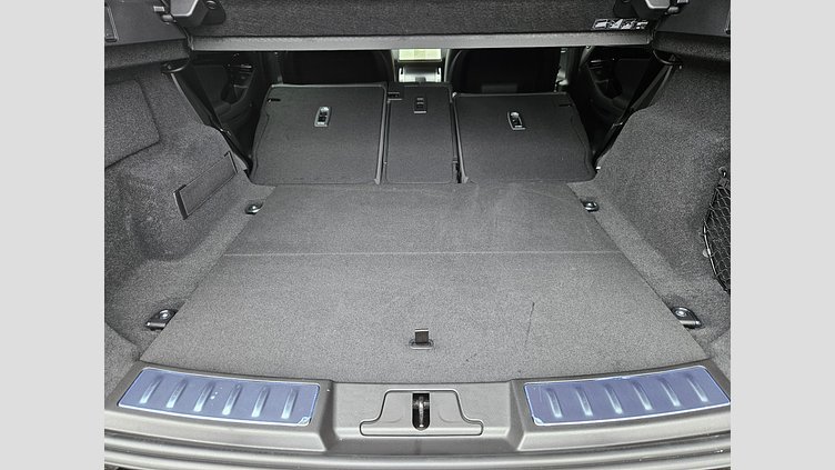 2024 認定中古車 Land Rover Range Rover Evoque サントリーニブラック プラグインハイブリッド（ガソリン） Standard Wheelbase DYNAMIC HSE